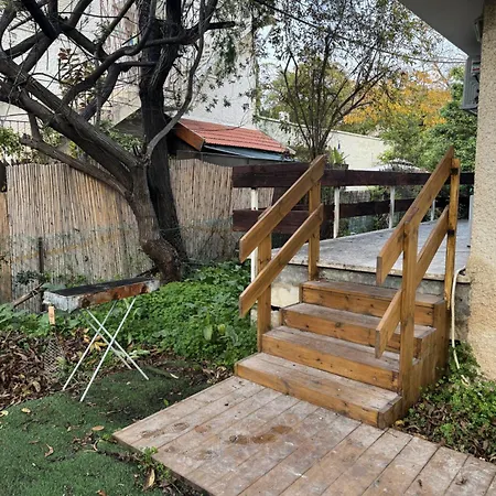 Salamandra Guest House Nahariya Exterior photo